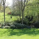 Gutshaus Kubbelkow 4* بيرغن أوف روغن