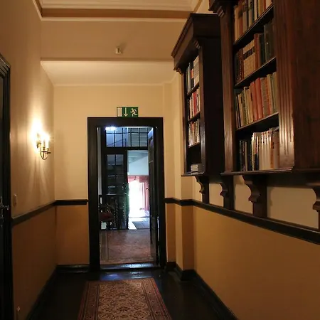 Hotel Gutshaus Kubbelkow Bergen Auf Rugen