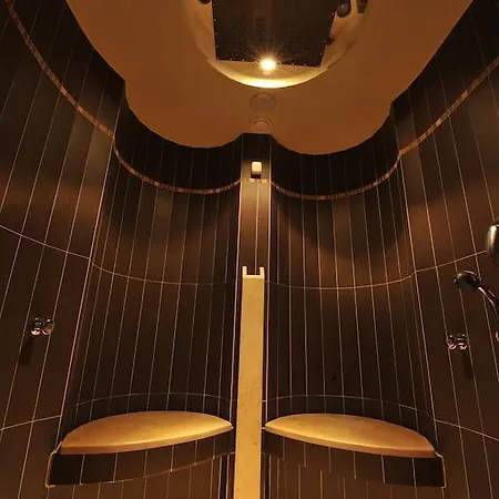 Gutshaus Kubbelkow Bergen Auf Rugen